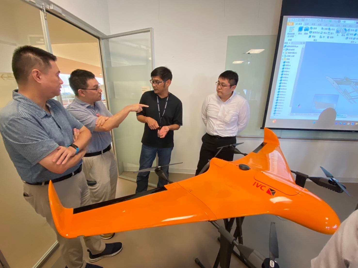 Allswell and IVC teams during a working session in Kaohsiung